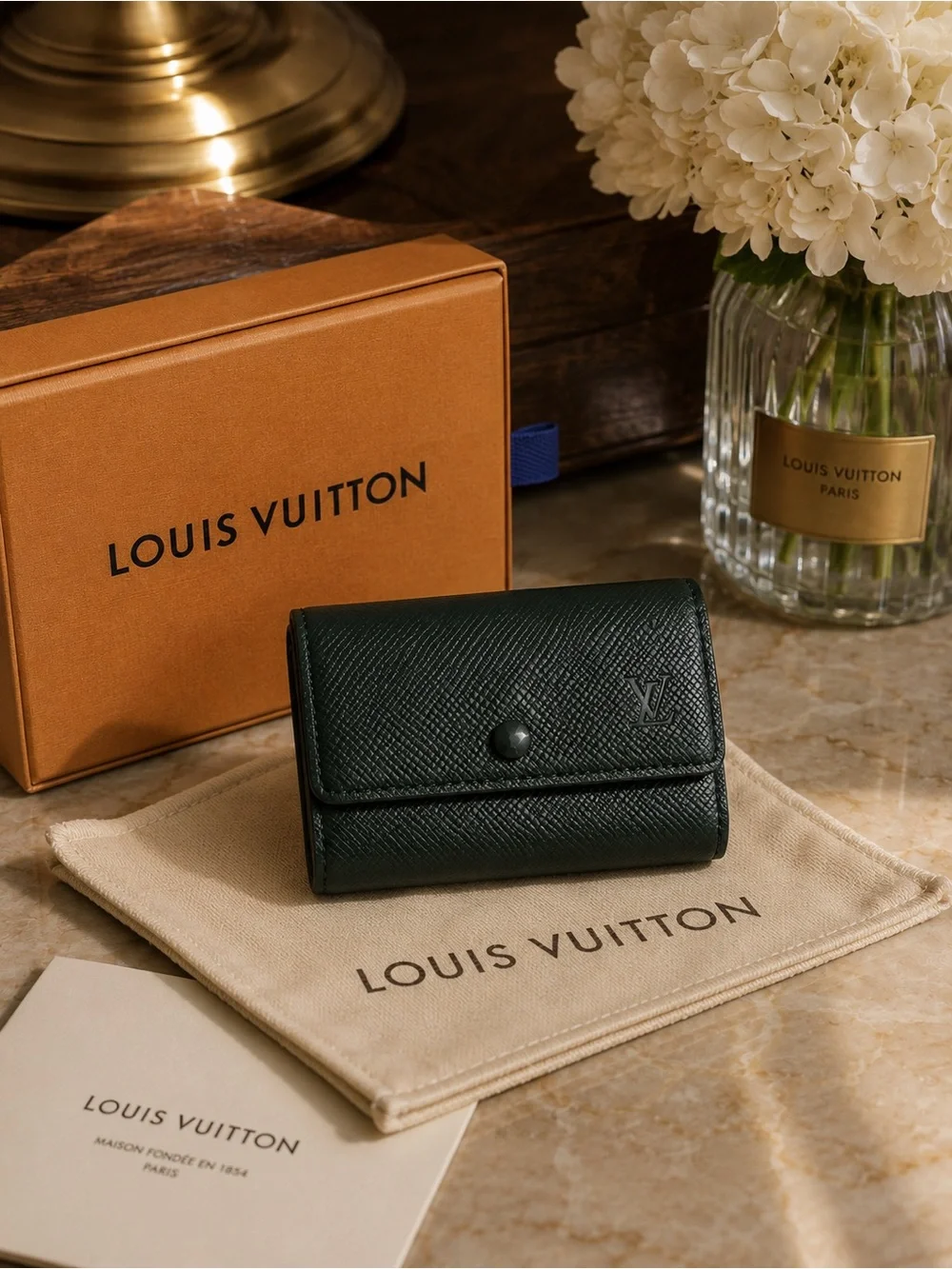 Louis Vuitton Taiga Leather Key Pouch Forest‎ Green M30604 Wallet